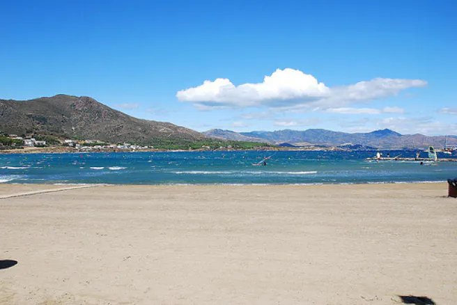 Playas para perros de El Port de la Selva4