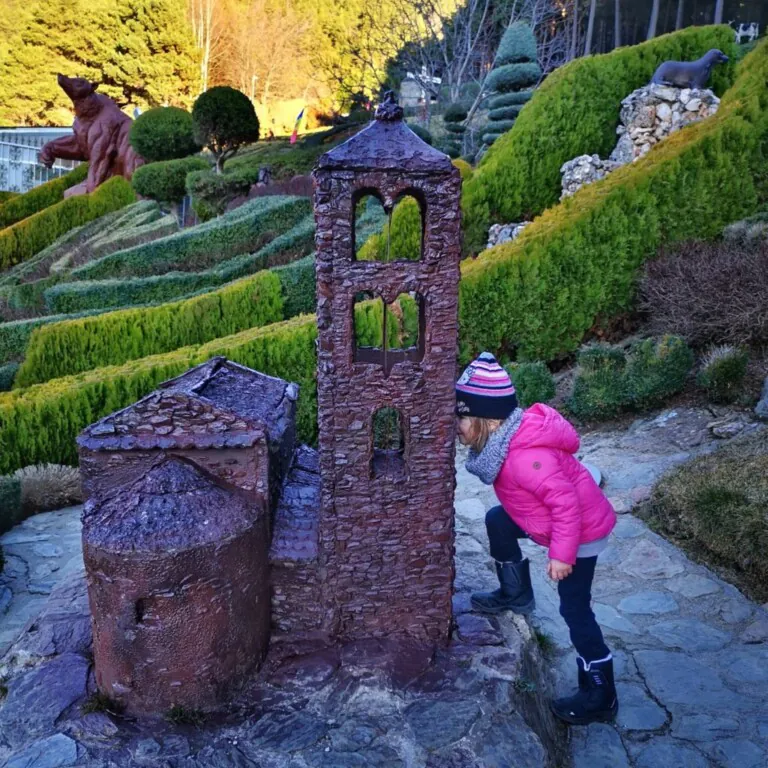 Jardines de Juberri en Andorra3 768x768