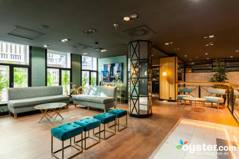 Petit Palace Alcala pet friendly2 1 768x512