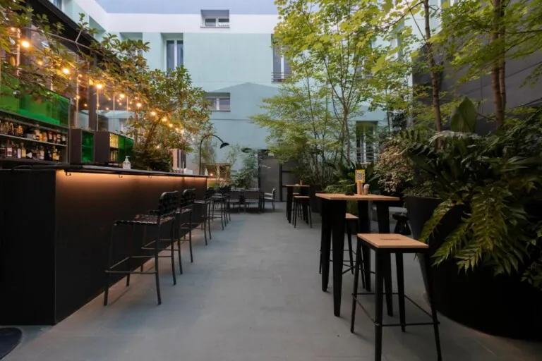 Petit Palace Santa Barbara pet friendly3 768x512